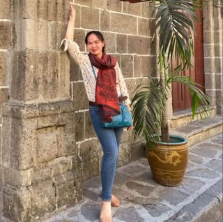 jean pica whole body shot in Manila museum